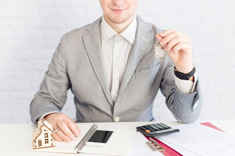 35 Tasks a Real Estate Assistant Can Do for You